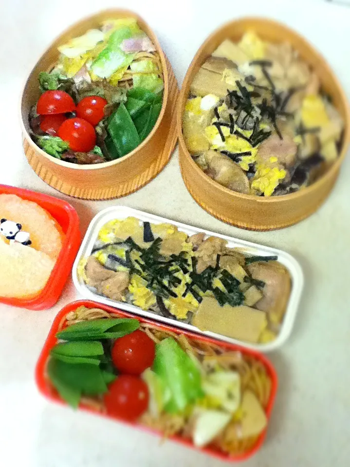 Today's lunch box.Oyako-don.|hoppycowさん