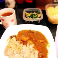 Snapdishの料理写真:シーフードカレー|miyasitasumikoさん