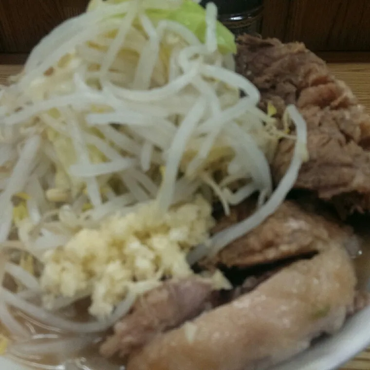 ラーメン二郎 赤羽店

ニンニク ヤサイ 小豚|いけぽんさん