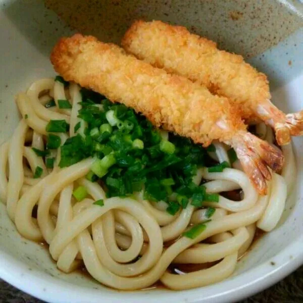 今年初飯はえび天うどん！|すぬすぬさん