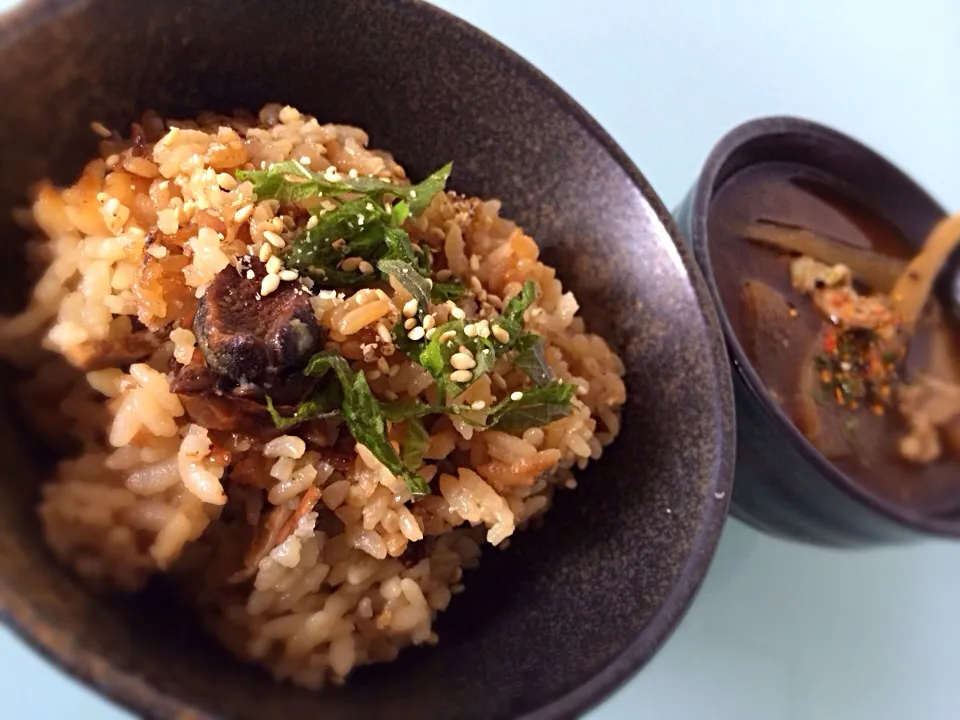 ツブ貝の炊き込みご飯と豚汁☆ Japanese paella &miso soup w/ pork&vegee|akkiiraさん