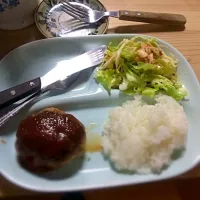 Snapdishの料理写真:ハンバーグ|抹茶さん