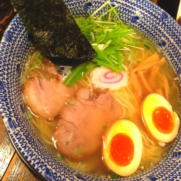 昨日はだいすきなくじら軒の塩味玉ラーメン♡
はーやっぱり最高(*^_^*)|m i h o ◎さん