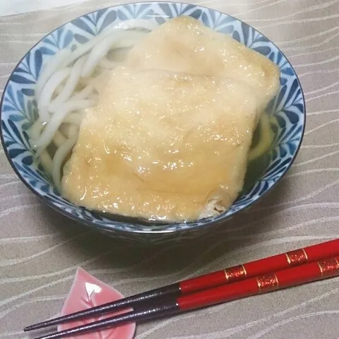 鰹と昆布でだしをとって関西風のうどん作りました。だしだけでも美味しい香り(*´ー｀*)|ゆきさん