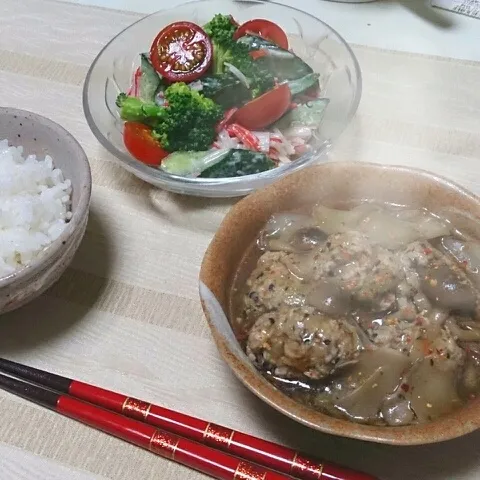 Snapdishの料理写真:本日の夕御飯。
急な雨で寒くなったので鶏つくねにしました(о´∀`о)|ゆきさん