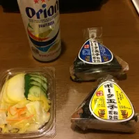 Snapdishの料理写真:沖縄限定おにぎり|ま～み～む～め～も～さん