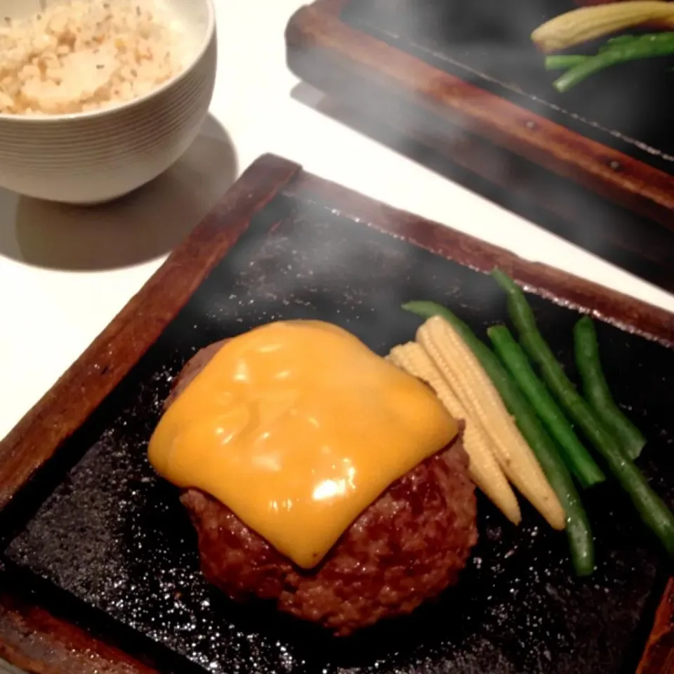 今日はグループランチ！毎月恒例！今月第一回目☆|あややさん