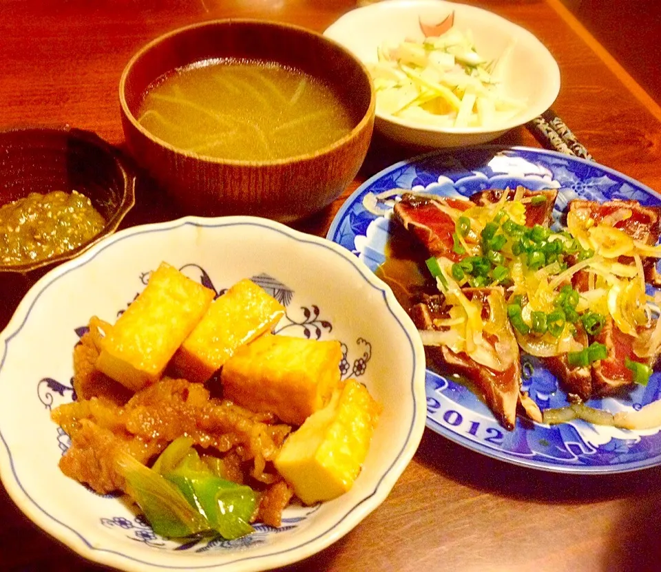 鰹のタタキ   ヤーコンサラダ   すき煮   モヤシスープ  蕗の薹味噌|mari miyabeさん