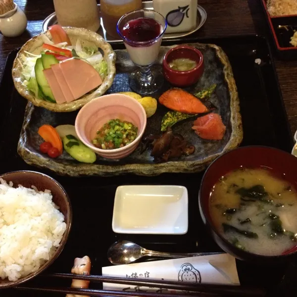 朝食|さだっちさん