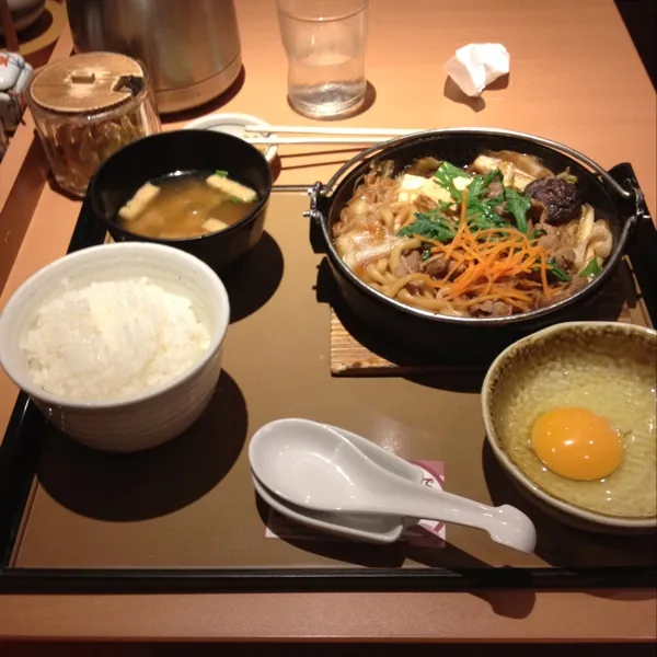 すき焼き定食|さだっちさん