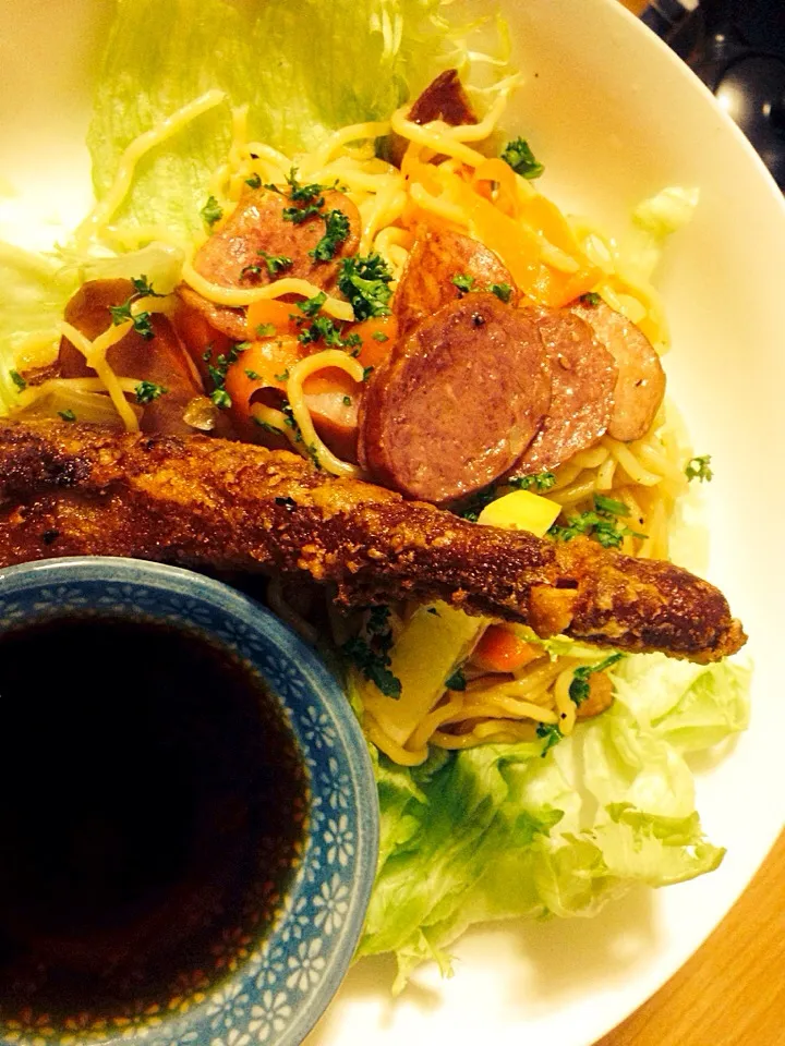 Sousage lomein/ crispy pork tail with lemon soy souce|Jefferson M. Macalindongさん