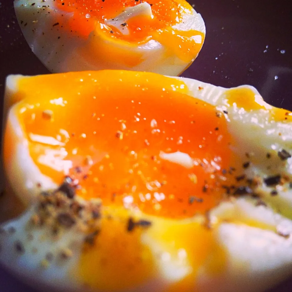 Soft Boiled Egg with Sea salt and black pepper|Rachelle Elise Etienne Breidenbachさん