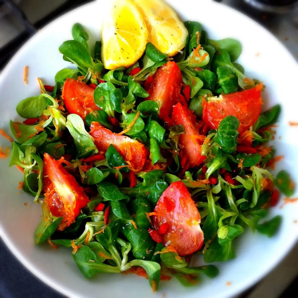 Corn salad, tomato, goji & carrot|Stefan Labuschagneさん