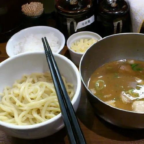 つけ麺ガール！しめはチーズリゾットで♪|MIDORIさん