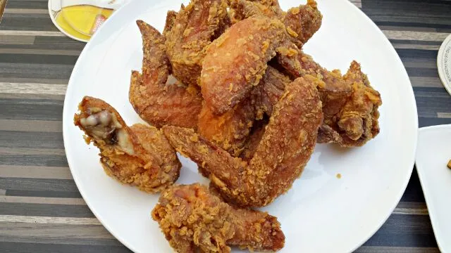 Belgian-style marinated chicken wings|genさん