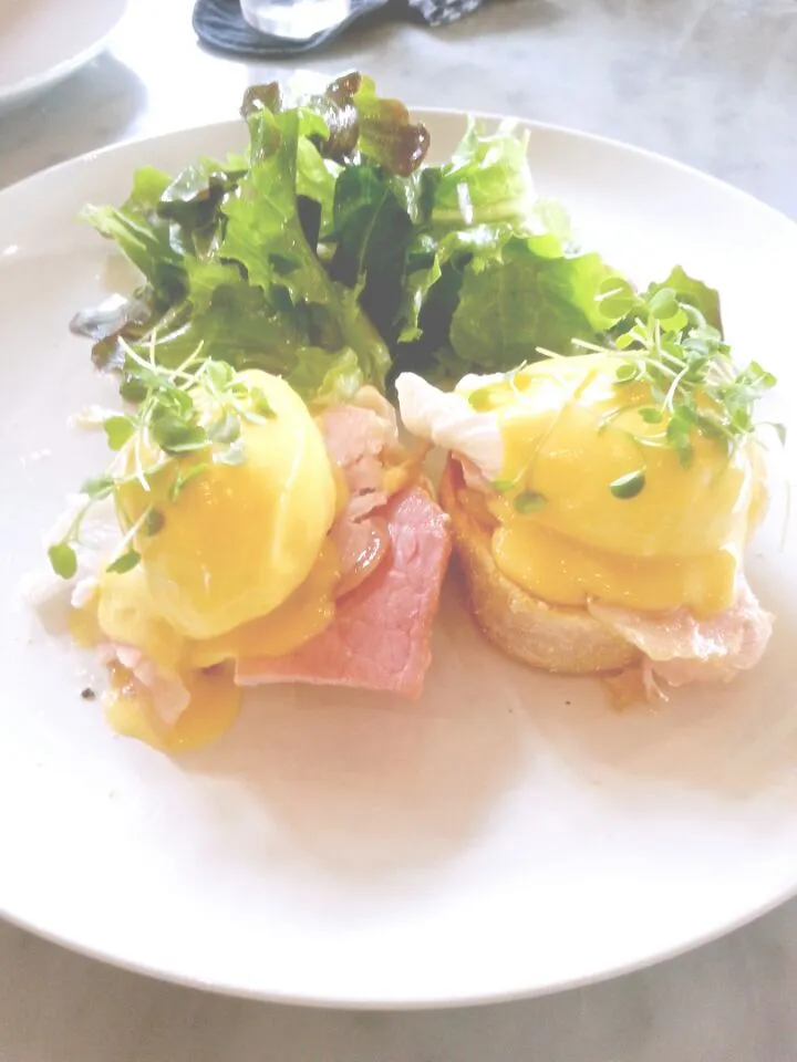 Classic Eggs Benedict|poonpunzさん