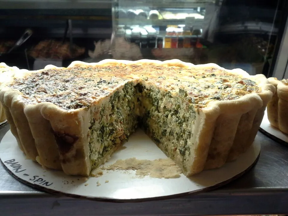 Snapdishの料理写真:Bacon-Spinach Quiche|Craig Cumpstonさん