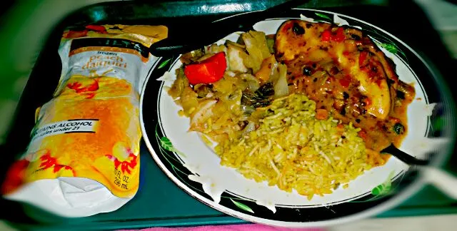 Chicken with a savory sweet mushroom sauce rice A Roni and cabbage carrots and potatoes|christl babcockさん