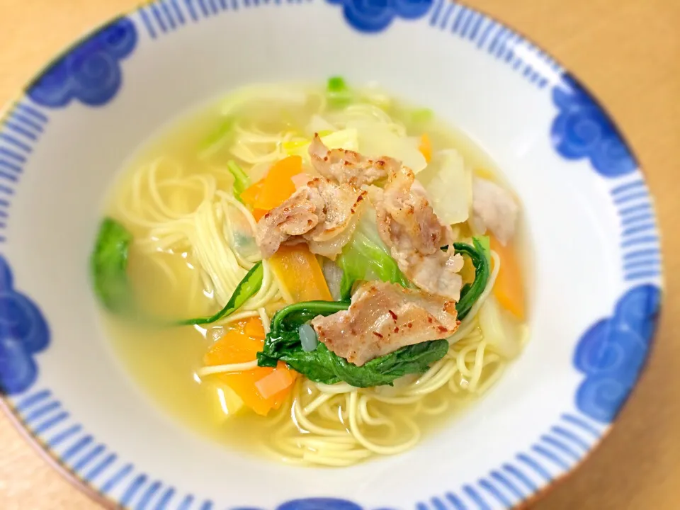 具だくさん煮込み塩ラーメン|seamensさん