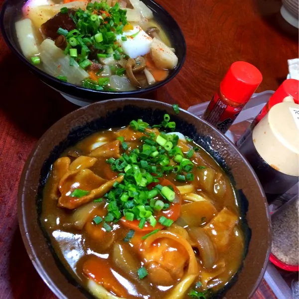 香川2日目！
1軒目はまるたに！
カレーうどん、具沢山のしっぽくうどんが美味しいしお店♩|なつこさん