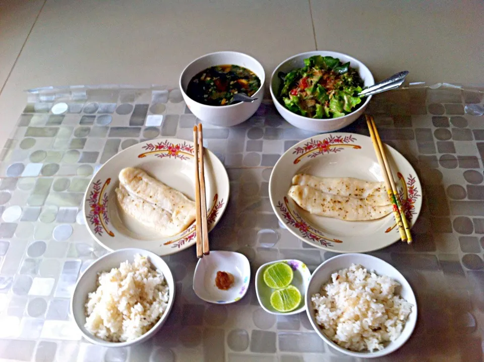 Dolly fish grilled with salt in Japanese style|Thammaporn Paemさん