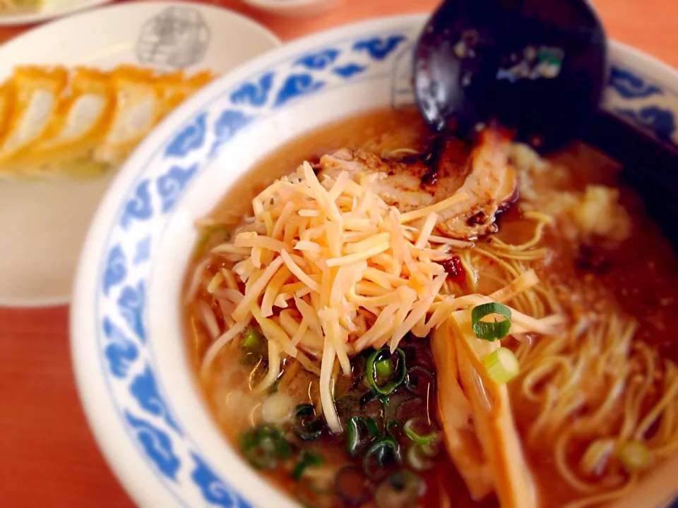 亀王ラーメン 昔味|たいちさん