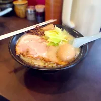 鶏塩ラーメン|黒髪クさん