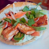 Snapdishの料理写真:Salmon Banh Mi|Quynhさん