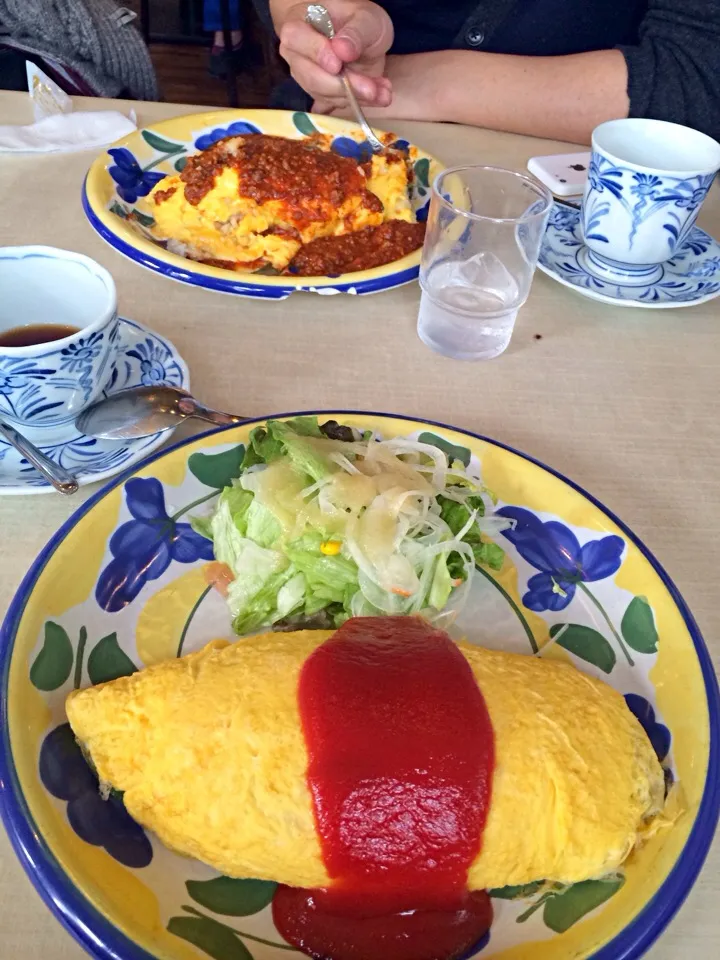 Snapdishの料理写真:Omelette and rice.|ゆいさん