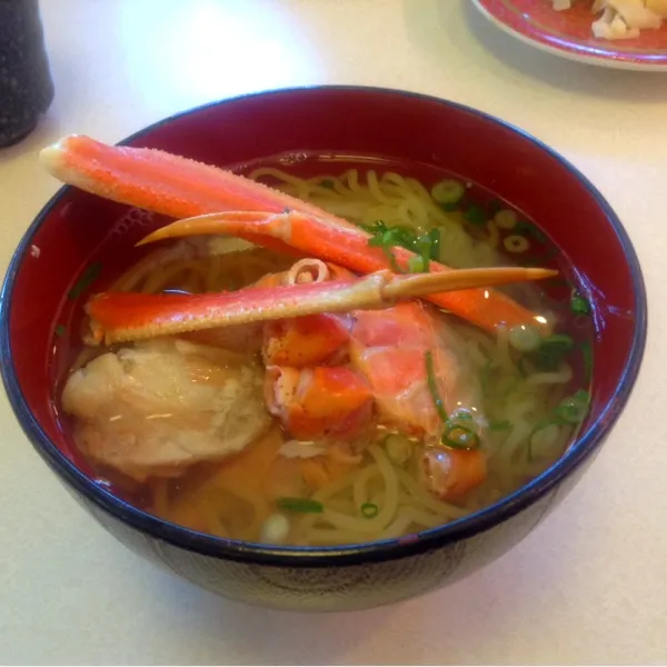 回転寿司のかにラーメン

カニ味がしっかりしてて
美味しかった♪|ゆき☆さん