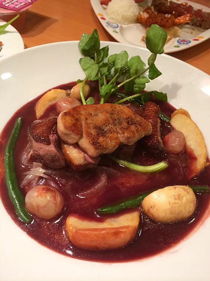 Fole Gras & Toasted Duck w/ Red Wine & Orange Sauce|Anne Satoさん