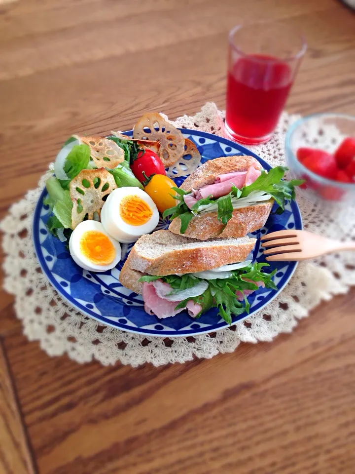 サンドイッチで朝食|どんママさん