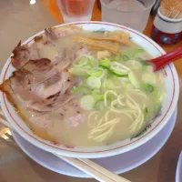 Snapdishの料理写真:高安のラーメン|Mitsubatiさん