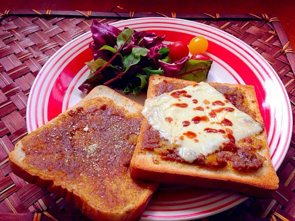 Cheese curry toast♨️チーズカレートースト|🌈Ami🍻さん