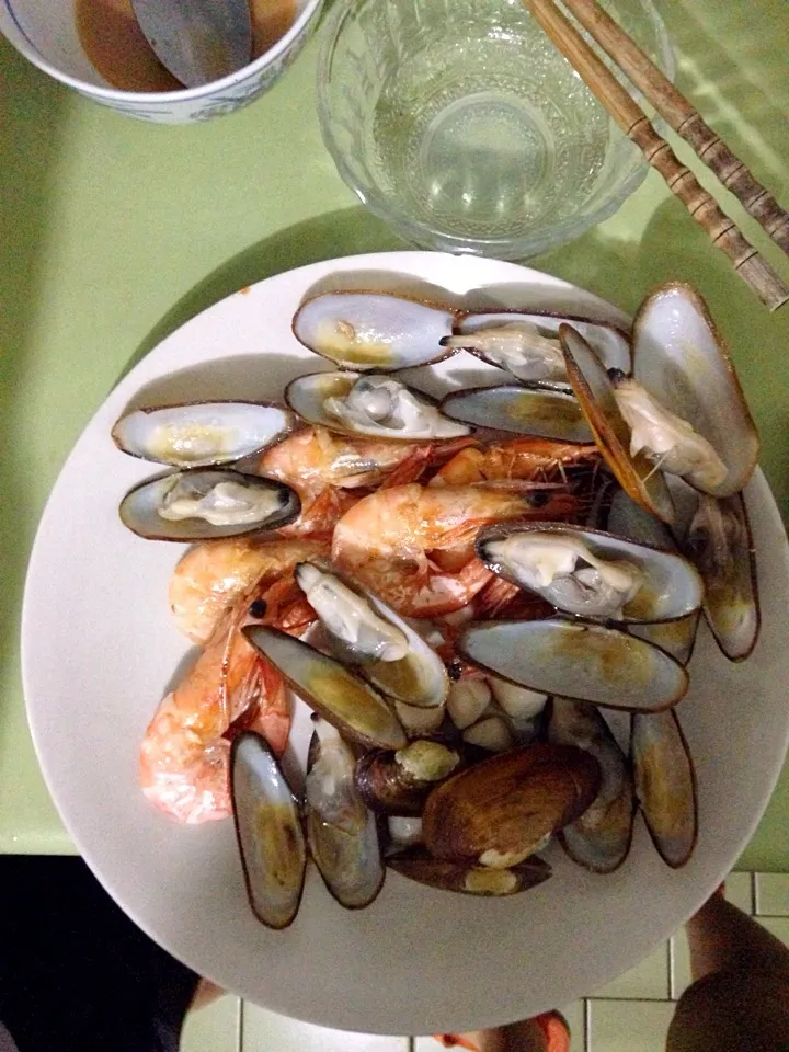 Today's lunch: seafood pasta|Lexiさん