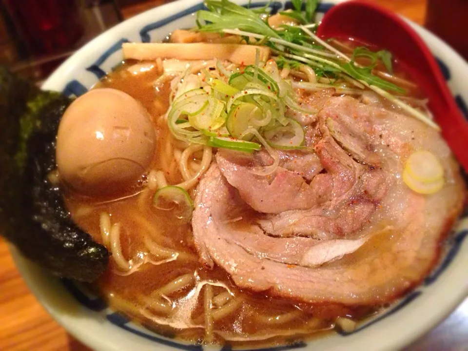 濃厚味玉中華そば＠新宿・杉本商店|らーめん好き！さん