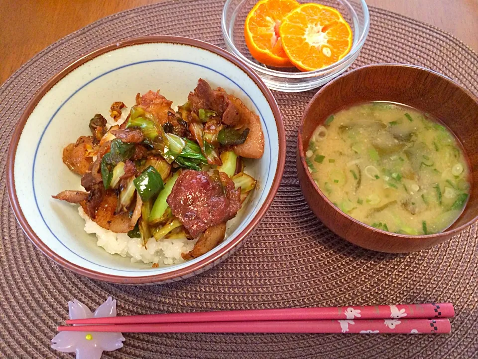 Snapdishの料理写真:焼肉丼|ゆうかさんさん