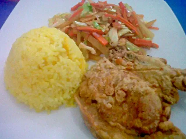 Breaded Pork Java Rice & Mixed veggie|Dan Alfred Garcia Madriagaさん