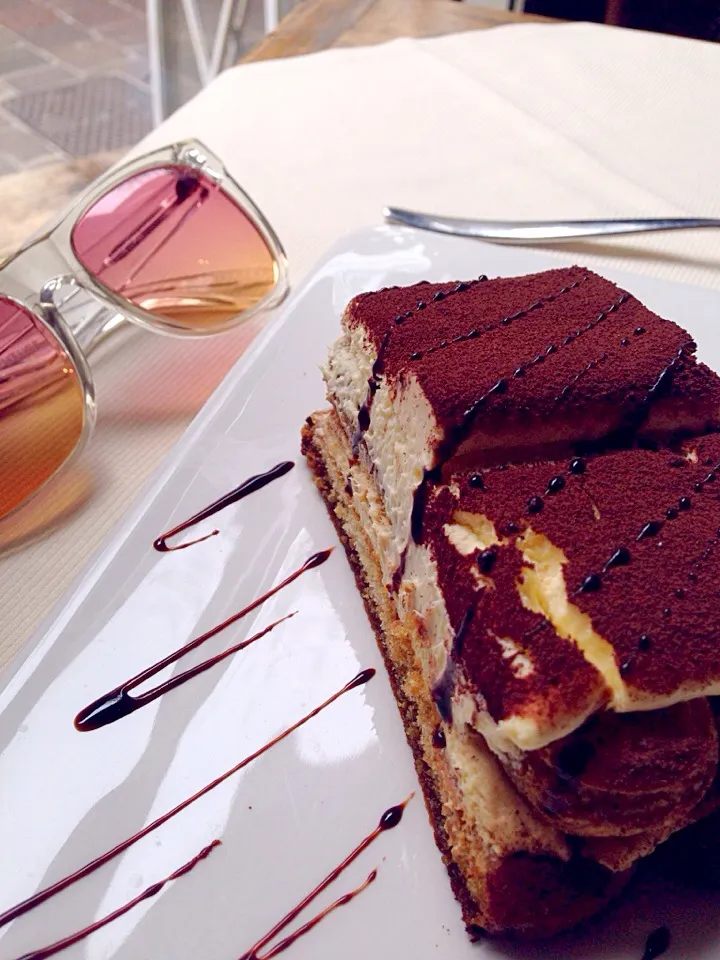 Tiramisu in Como😋😋|muamuaaliceさん