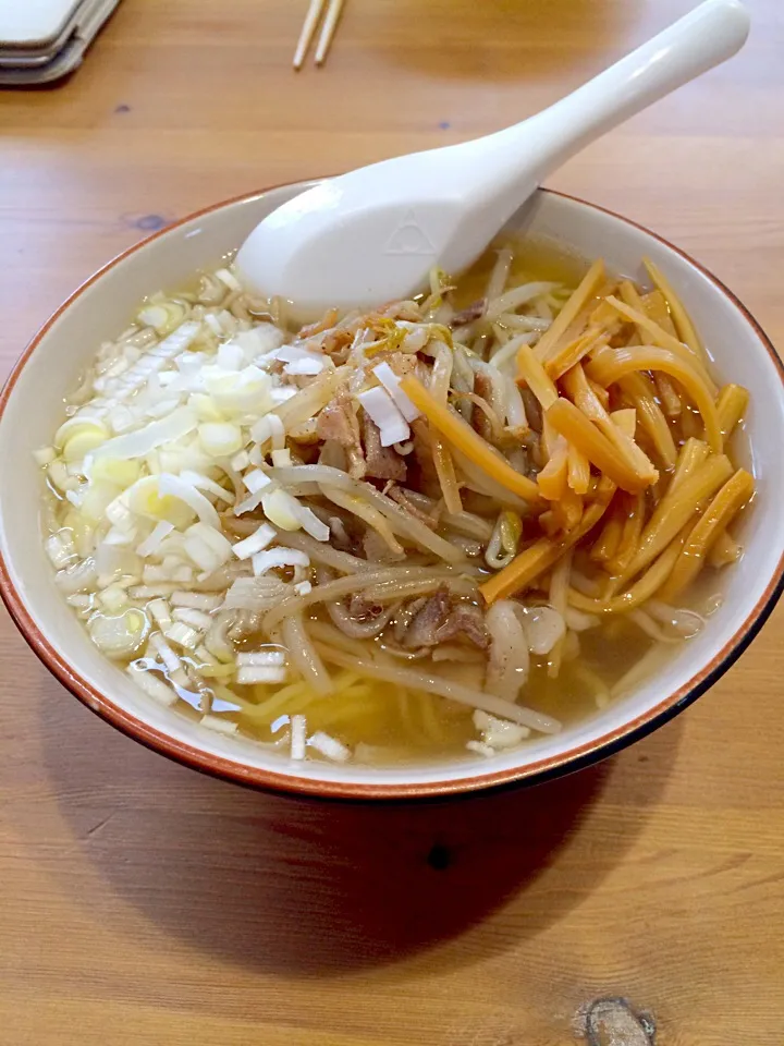 お手製塩ラーメン|Tomonori Oomuraさん