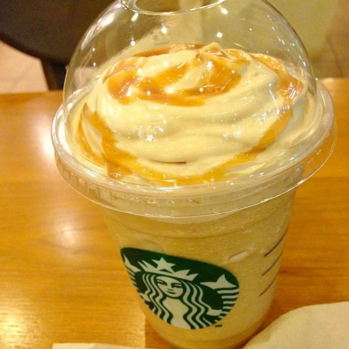 Snapdishの料理写真:コーヒークリームフラペチーノ|れなさん