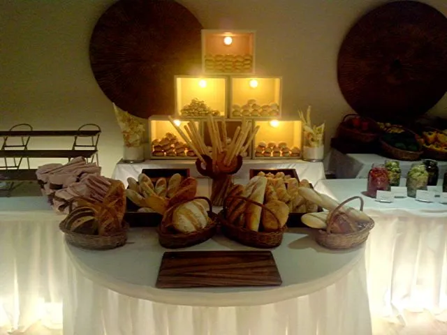 bread display.......|avinashさん