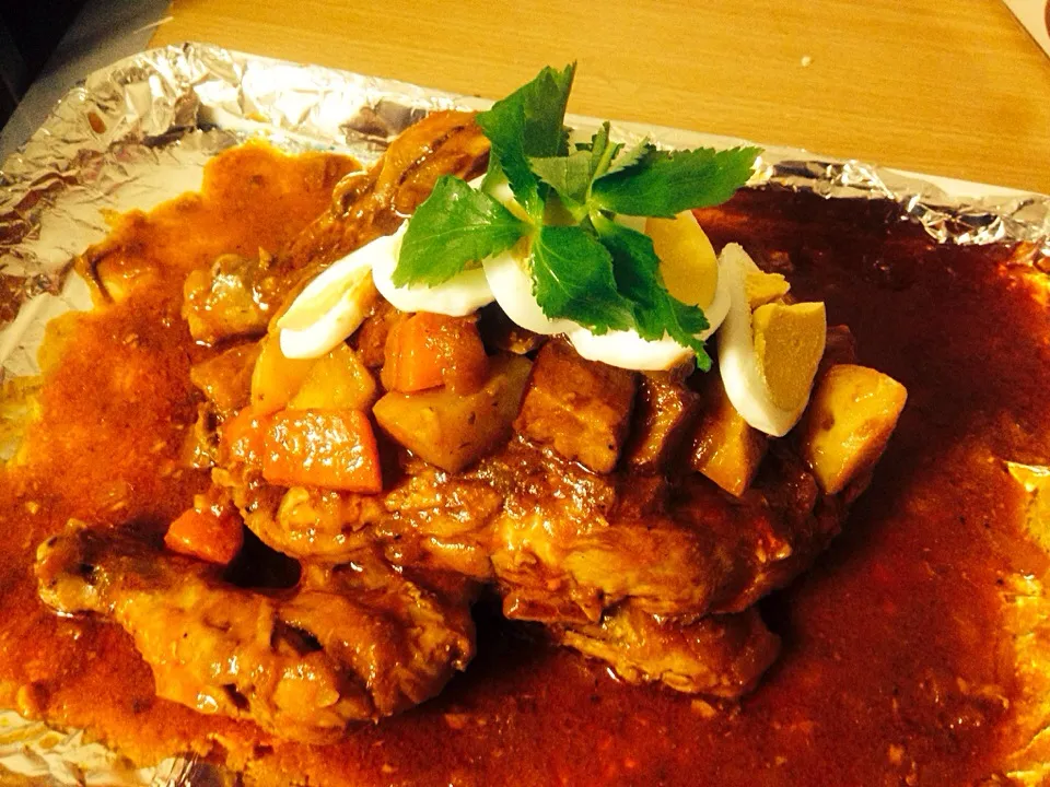 Snapdishの料理写真:Whole chicken Stew stuffing, yummy.|Jefferson M. Macalindongさん