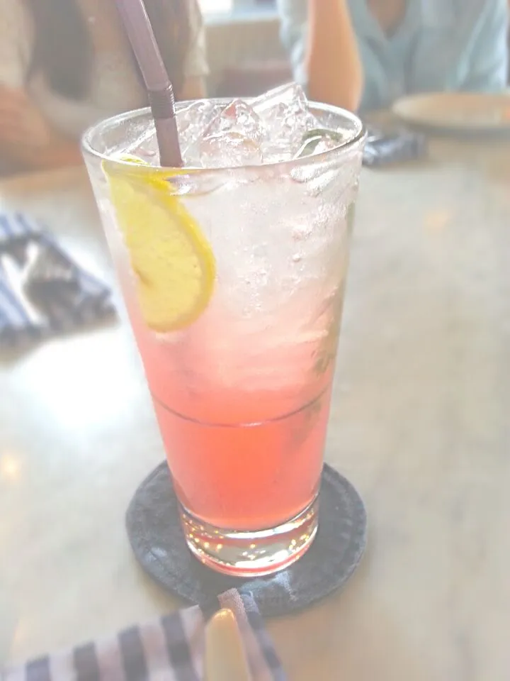 Pink Lemonade with Thyme|poonpunzさん