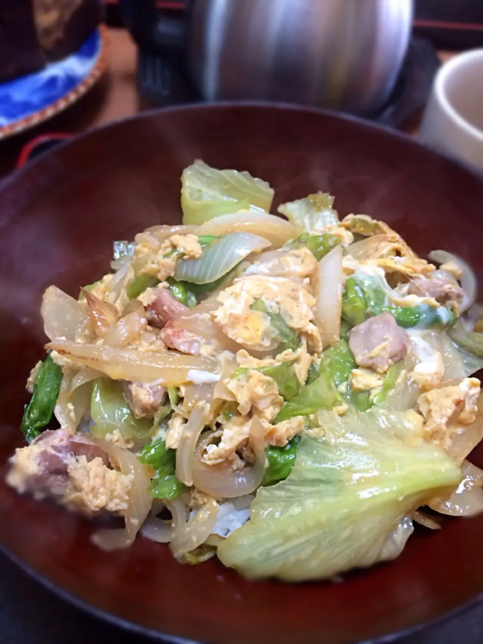 Snapdishの料理写真:レタス丼|ryookkkkoさん