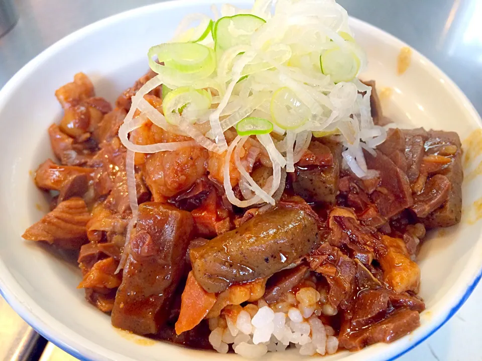 築地場外きつねや ホルモン丼|ヒロさん