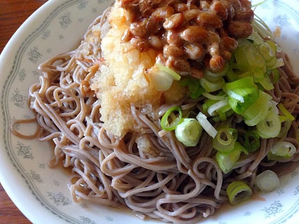 おろし納豆そば|お稲荷さんさん