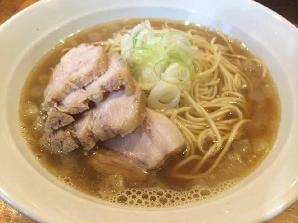 Snapdishの料理写真:比内鶏肉そば(中)@赤羽 自家製麺 伊藤|juneshunさん