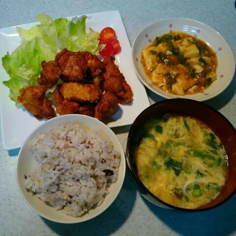 鶏からあげ、麻婆豆腐、カニ玉スープ。|rokochixxx666さん