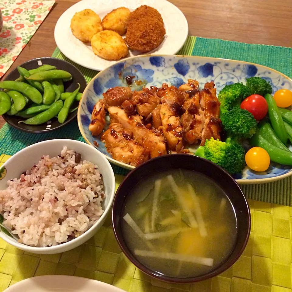 Snapdishの料理写真:鳥ももの照り焼き、クリームコロッケなど|Junya Tanakaさん